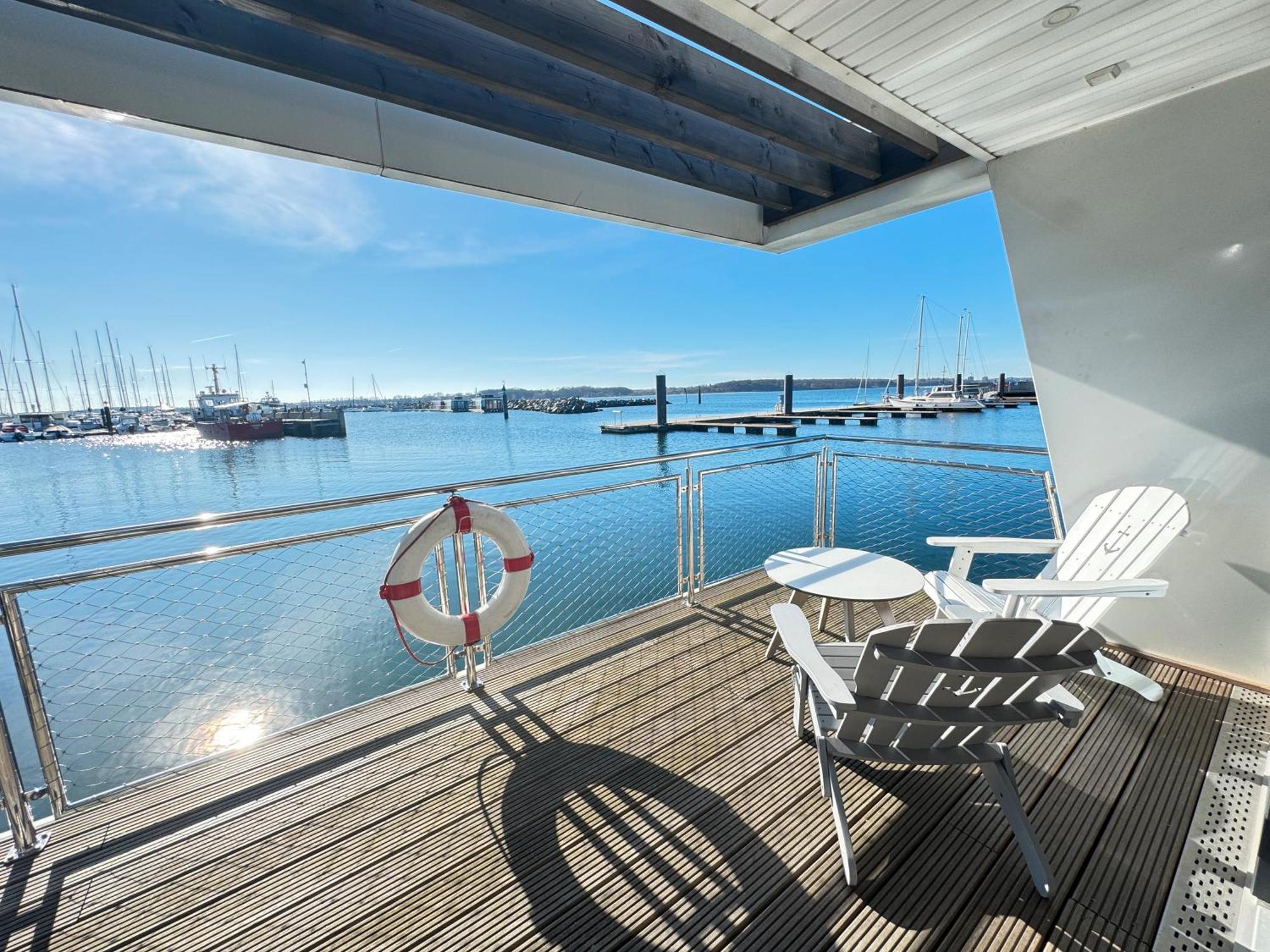 Floating Nr 1 Vakantiehuis Laboe